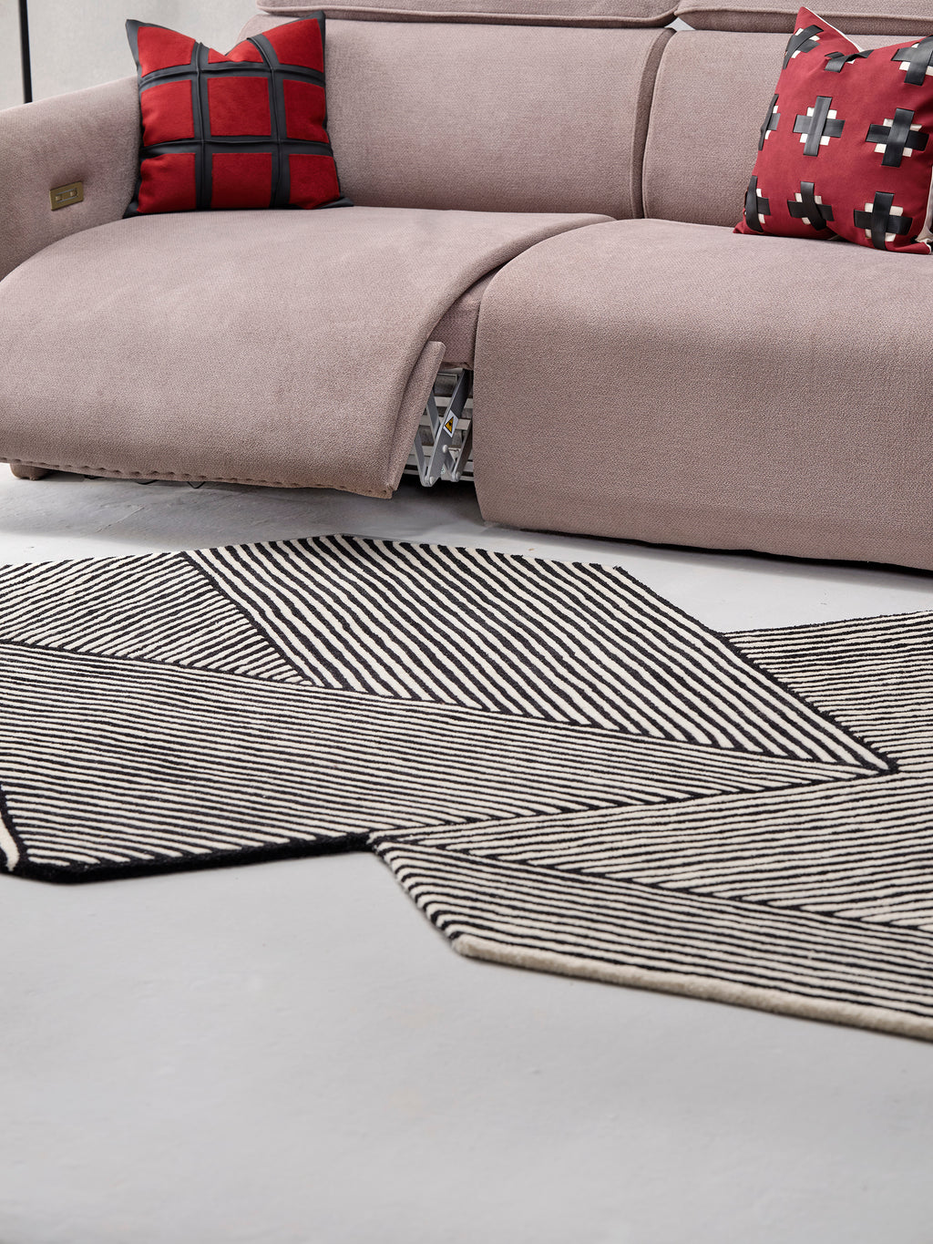 Milano with Headrest & Motorised Footrest | Sofa cum Bed