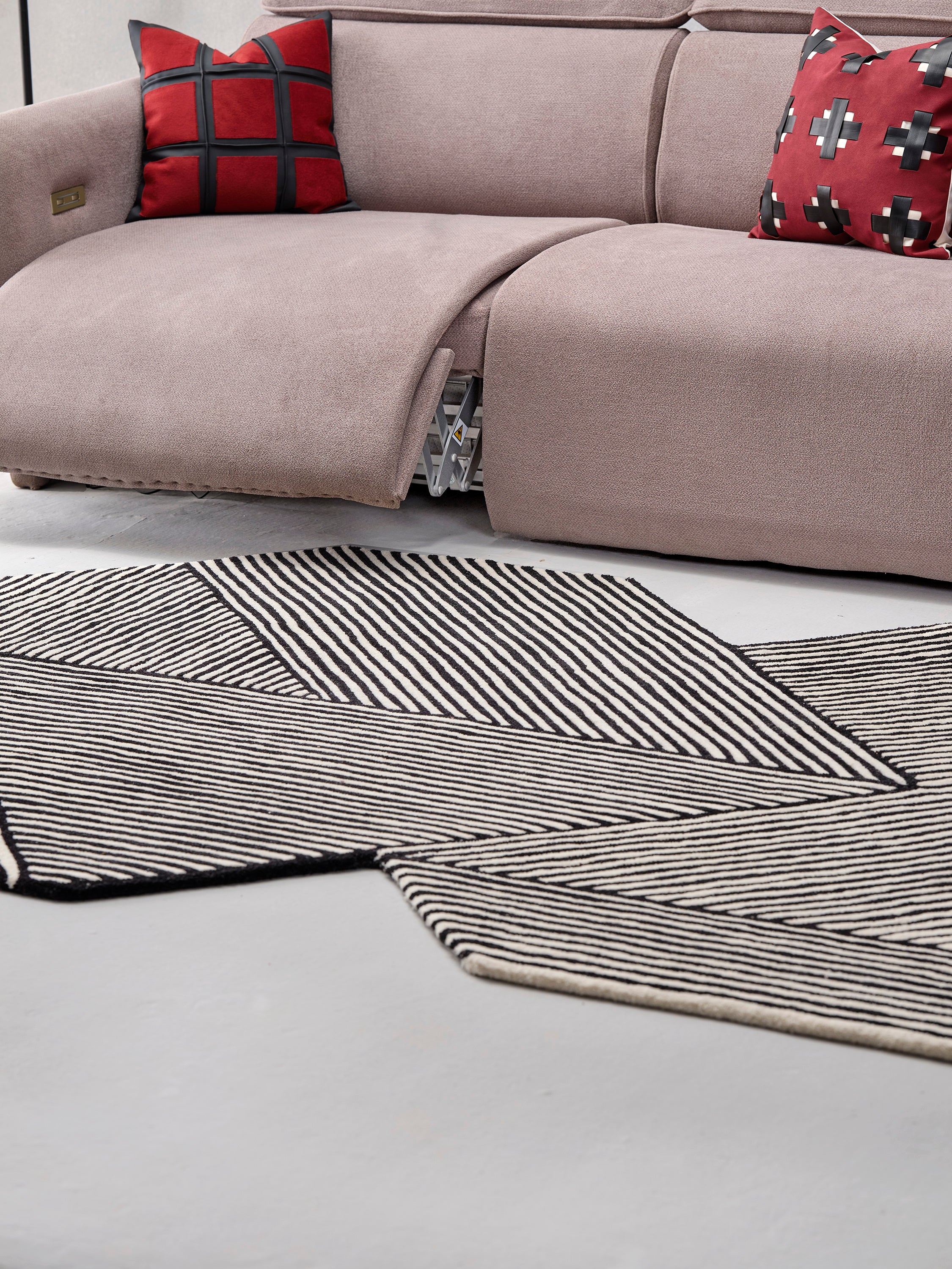 Milano with Headrest & Motorised Footrest | Sofa cum Bed